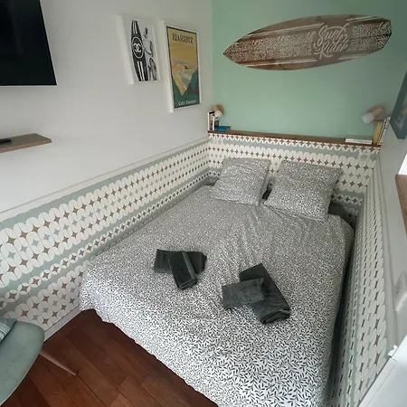 Cosy - Classe 2 Etoiles Apartment