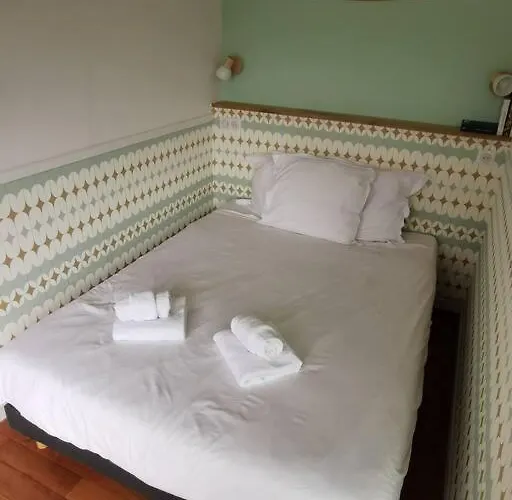 Cosy - Classe 2 Etoiles Apartment *